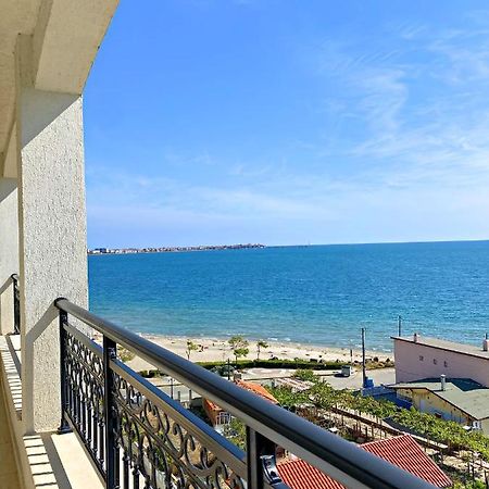 Private Apartments By The Sea With A Large Terrace In Apart Hotel! 帕莫瑞 外观 照片