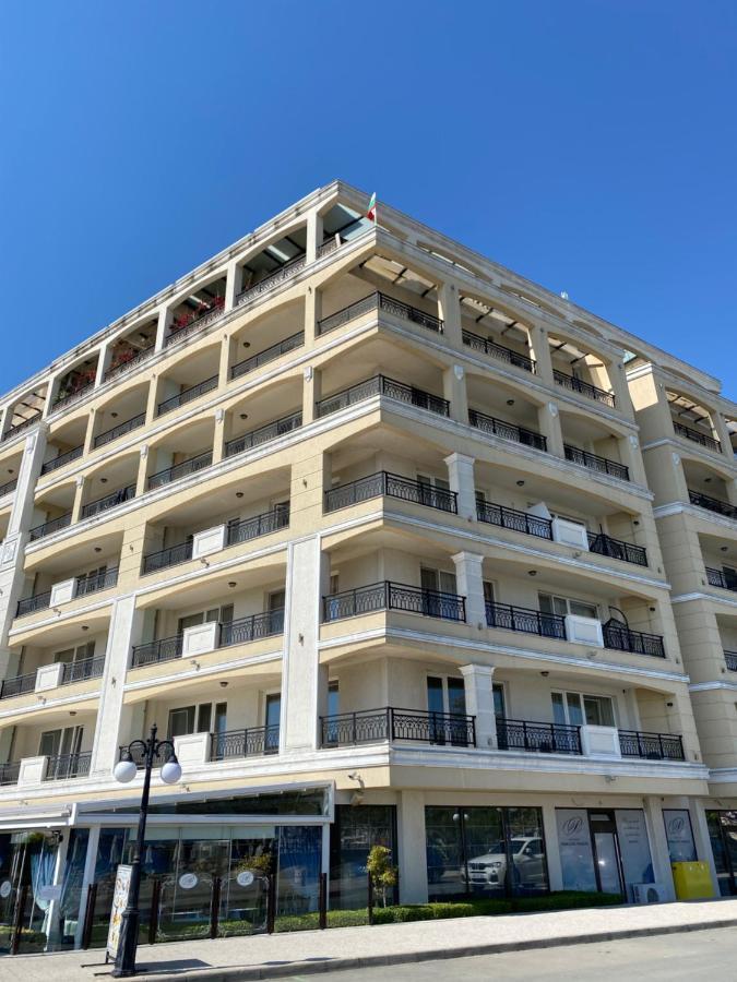 Private Apartments By The Sea With A Large Terrace In Apart Hotel! 帕莫瑞 外观 照片