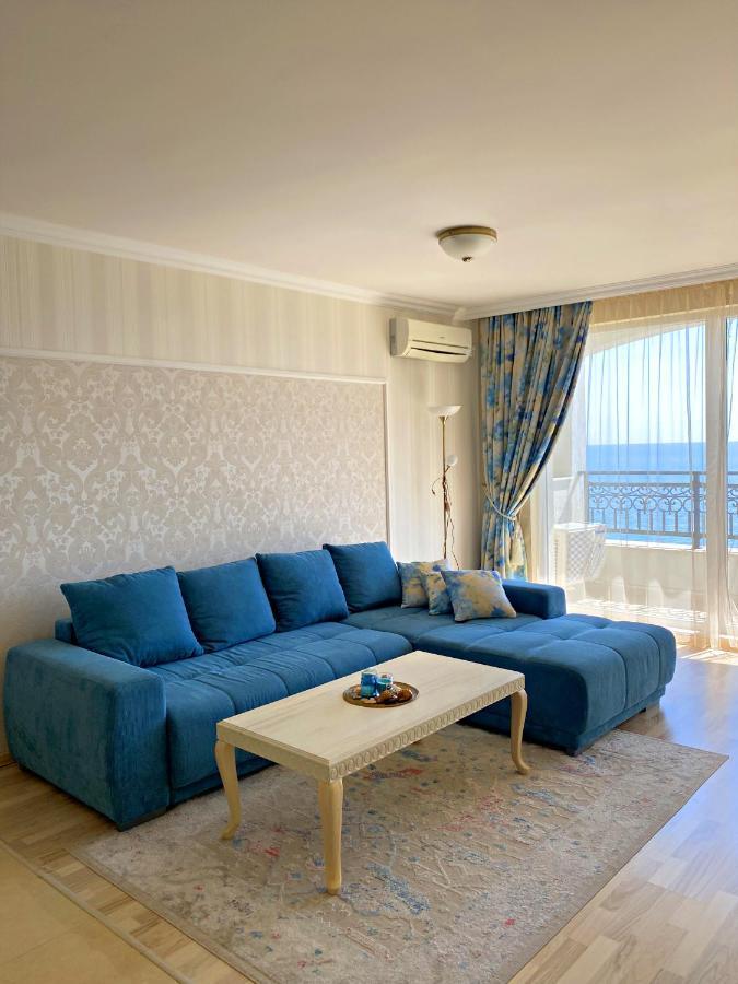Private Apartments By The Sea With A Large Terrace In Apart Hotel! 帕莫瑞 外观 照片